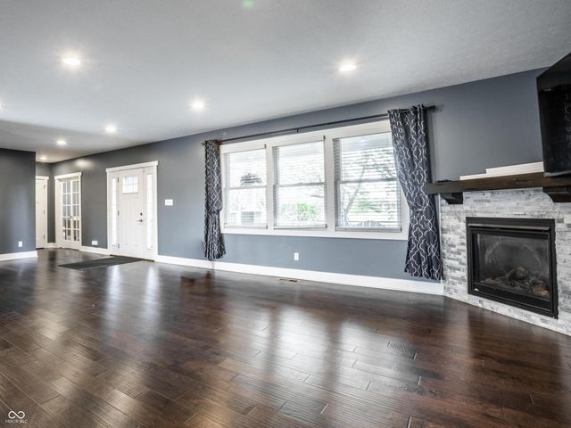 2851 N Franklin Street, Greenfield, IN 46140