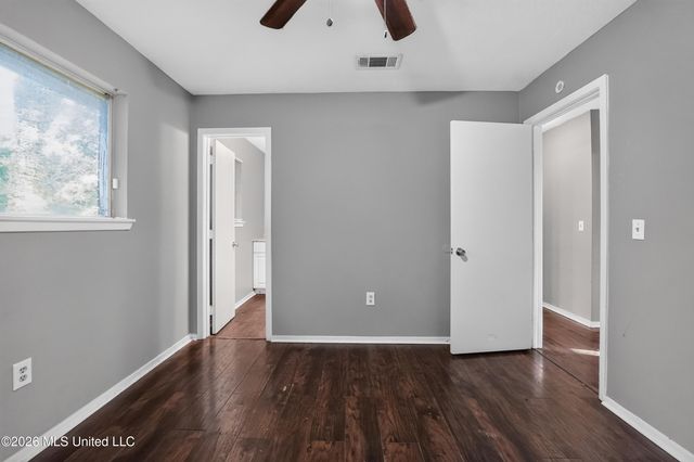 6352 Abraham Lincoln Drive, Jackson, MS 39213