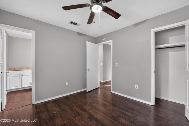 6352 Abraham Lincoln Drive, Jackson, MS 39213