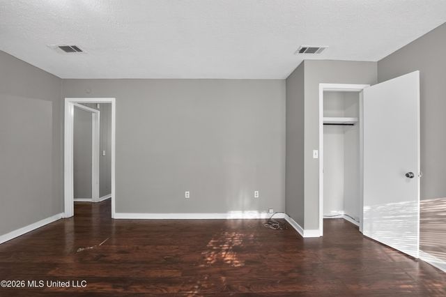 6352 Abraham Lincoln Drive, Jackson, MS 39213