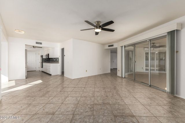 9611 W TERRACE Lane, Sun City, AZ 85373