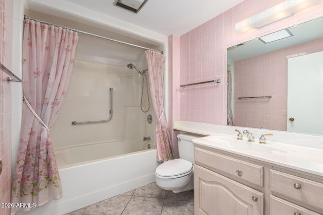 9611 W TERRACE Lane, Sun City, AZ 85373