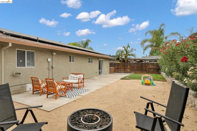 1240 Duffy Way, Brentwood, CA 94513