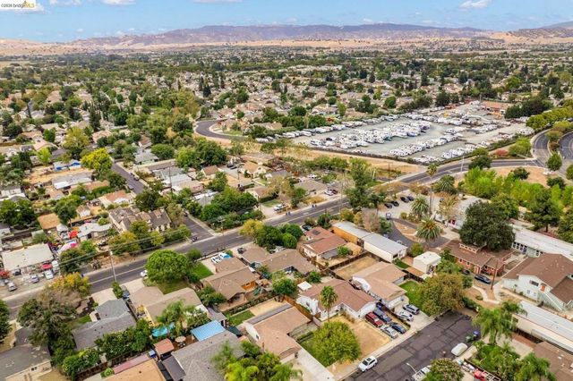 1240 Duffy Way, Brentwood, CA 94513