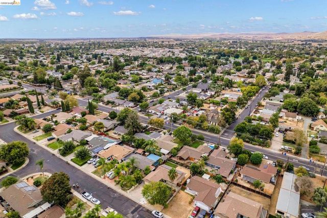 1240 Duffy Way, Brentwood, CA 94513