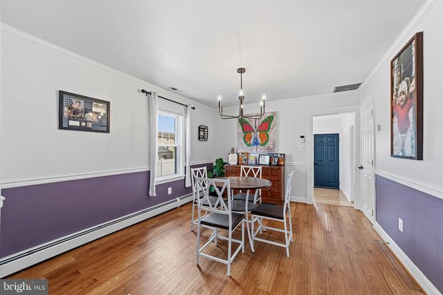 15 S CLINTON AVE, Maple Shade, NJ 08052