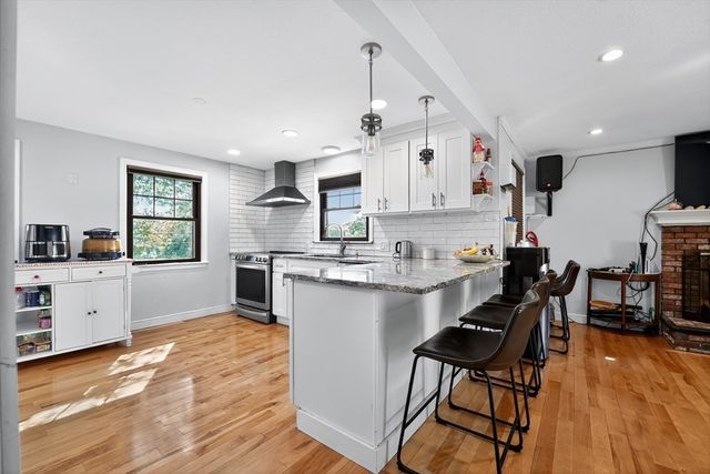 116 Gordon Rd, Braintree, MA 02184