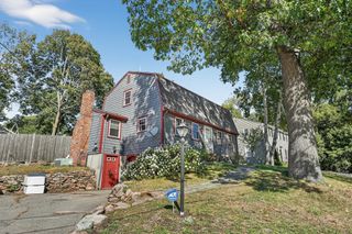 116 Gordon Rd, Braintree, MA 02184