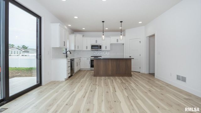 353 Pocono Avenue, Morton, IL 61550