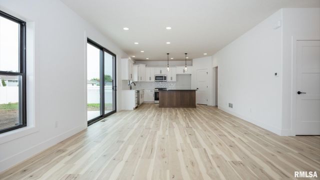 353 Pocono Avenue, Morton, IL 61550