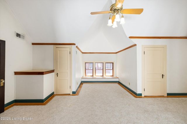2221 Bonnycastle Ave, Louisville, KY 40205