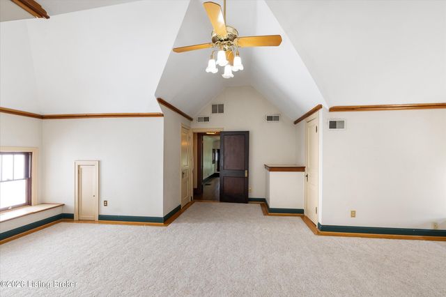 2221 Bonnycastle Ave, Louisville, KY 40205