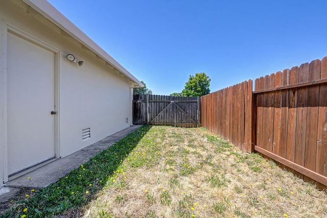 7204 Grenola Way, Citrus Heights, CA 95621