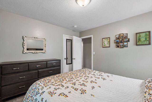 180 Westchester Drive, West Saint Paul, MN 55118