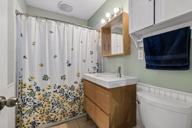 180 Westchester Drive, West Saint Paul, MN 55118