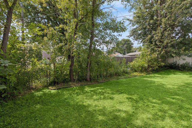 180 Westchester Drive, West Saint Paul, MN 55118