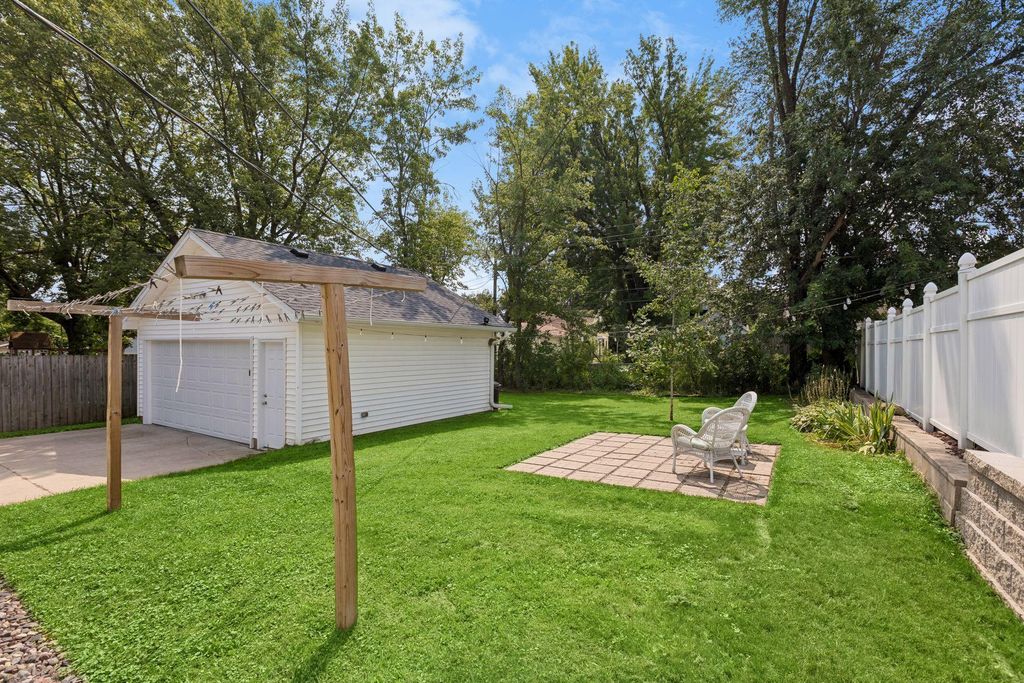 180 Westchester Drive, West Saint Paul, MN 55118 — photo 2