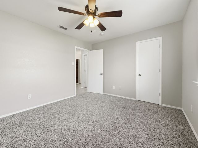 1405 Eagles Nest Trail, Krum, TX 76249