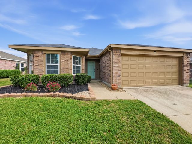 1405 Eagles Nest Trail, Krum, TX 76249