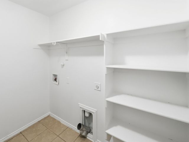 1405 Eagles Nest Trail, Krum, TX 76249