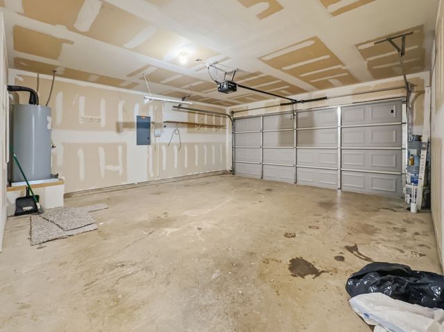 1405 Eagles Nest Trail, Krum, TX 76249