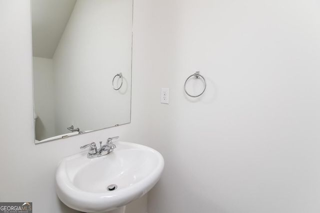 160 Avondale Boulevard, Conyers, GA 30013