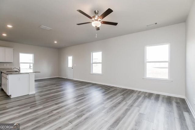 160 Avondale Boulevard, Conyers, GA 30013