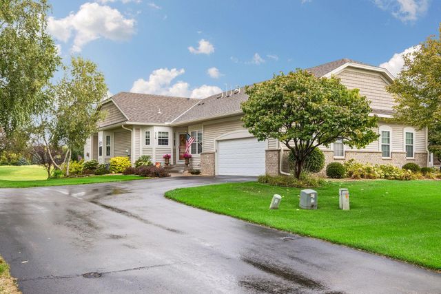 516 Holly Lane N, Oakdale, MN 55128