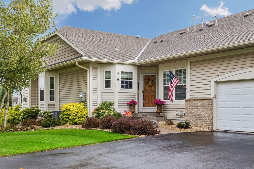 516 Holly Lane N, Oakdale, MN 55128 — photo 4
