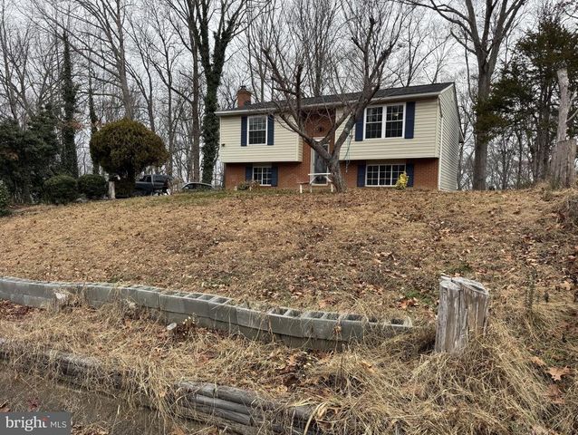 111 GALAXIE DR, Fredericksburg, VA 22407