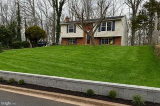 111 GALAXIE DR, Fredericksburg, VA 22407