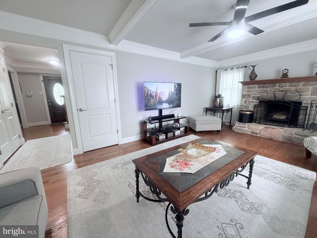 501 STANFORD RD, Fairless Hills, PA 19030