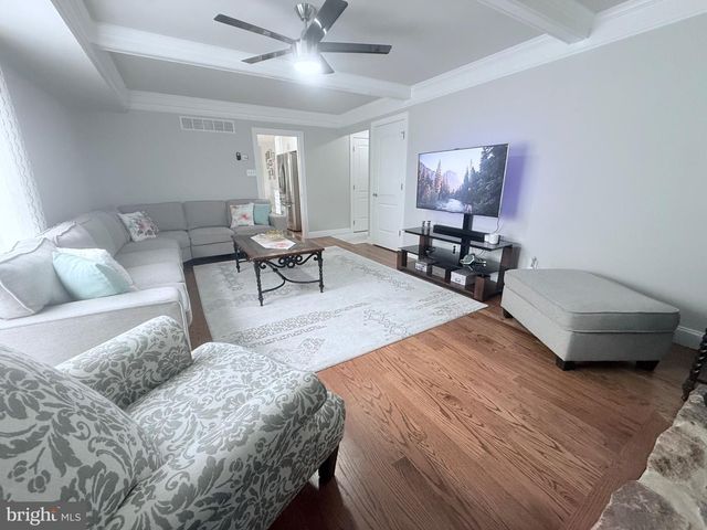 501 STANFORD RD, Fairless Hills, PA 19030