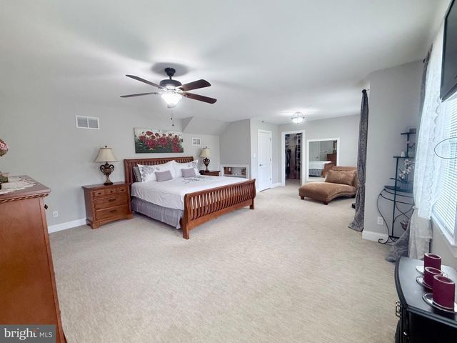 501 STANFORD RD, Fairless Hills, PA 19030
