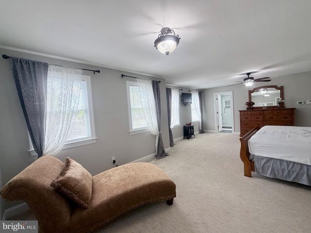 501 STANFORD RD, Fairless Hills, PA 19030