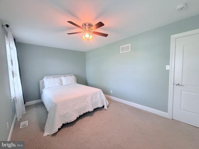 501 STANFORD RD, Fairless Hills, PA 19030
