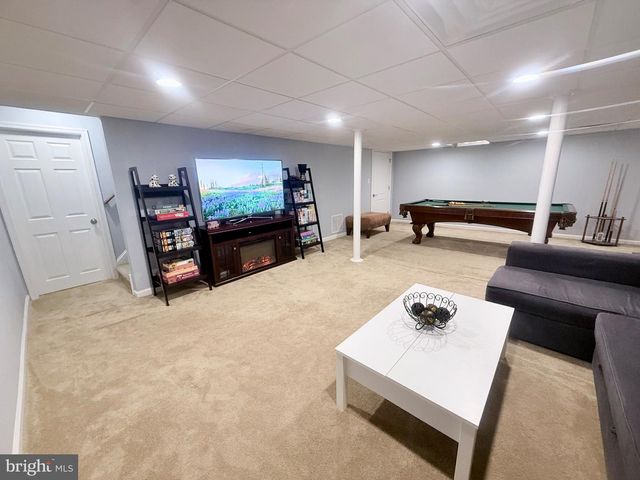 501 STANFORD RD, Fairless Hills, PA 19030