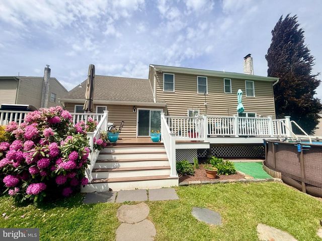 501 STANFORD RD, Fairless Hills, PA 19030