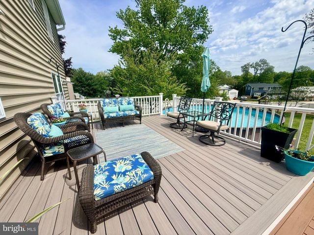 501 STANFORD RD, Fairless Hills, PA 19030