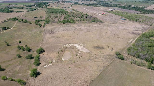 1167 County Road 427, Thrall, TX 76578