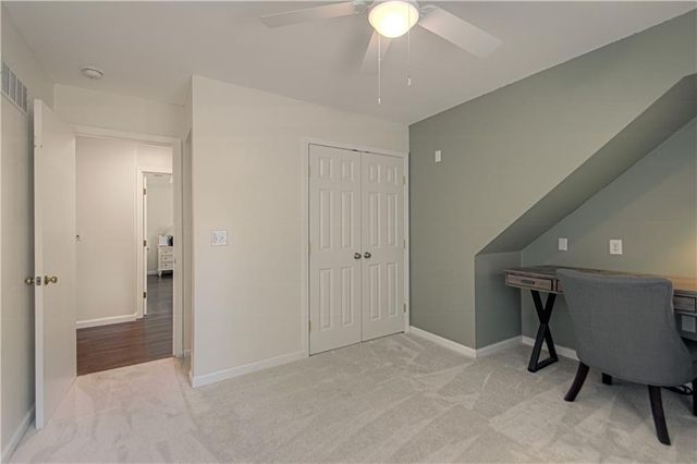 1500 Amesbury Avenue, Liberty, MO 64068