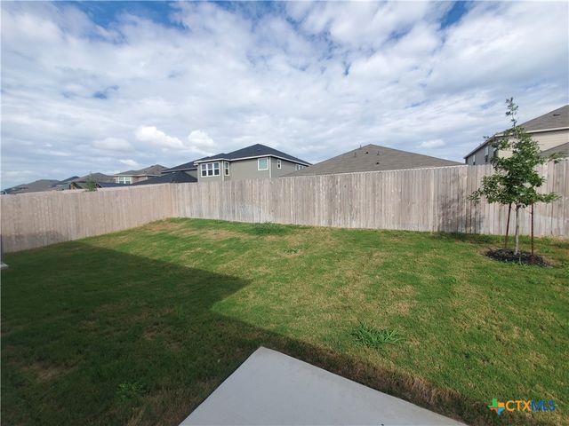 518 Deer Crest Drive, New Braunfels, TX 78130