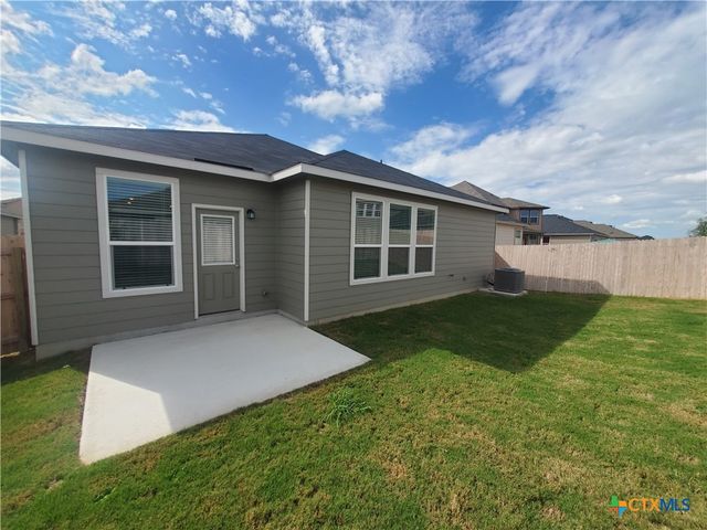 518 Deer Crest Drive, New Braunfels, TX 78130