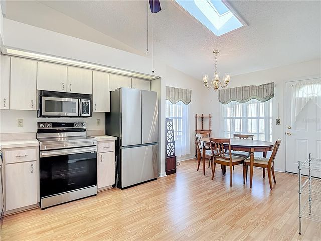 38460 COTTONWOOD PLACE 38460, Zephyrhills, FL 33542