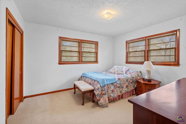 104 Lakeside Drive, Warner Robins, GA 31088