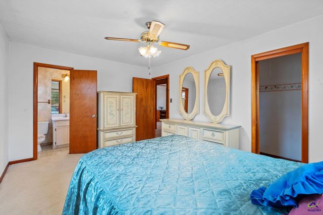 104 Lakeside Drive, Warner Robins, GA 31088