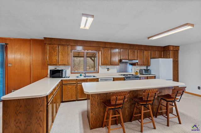 104 Lakeside Drive, Warner Robins, GA 31088