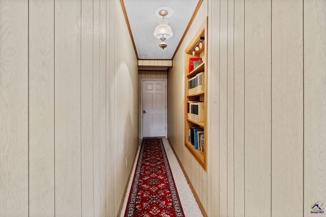 104 Lakeside Drive, Warner Robins, GA 31088