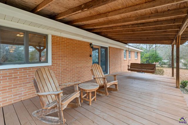 104 Lakeside Drive, Warner Robins, GA 31088