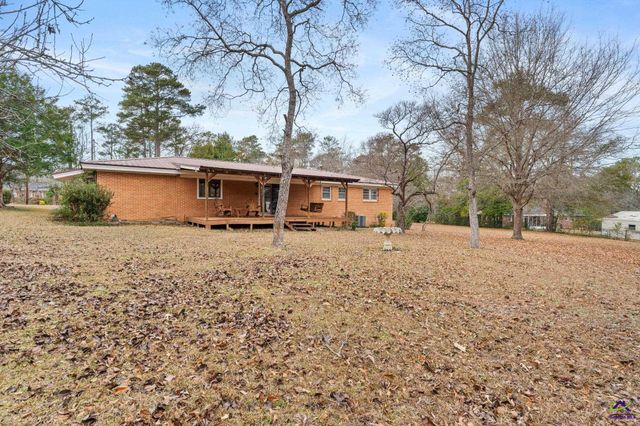 104 Lakeside Drive, Warner Robins, GA 31088